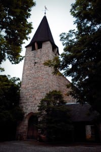 Another antique church in Loudon County