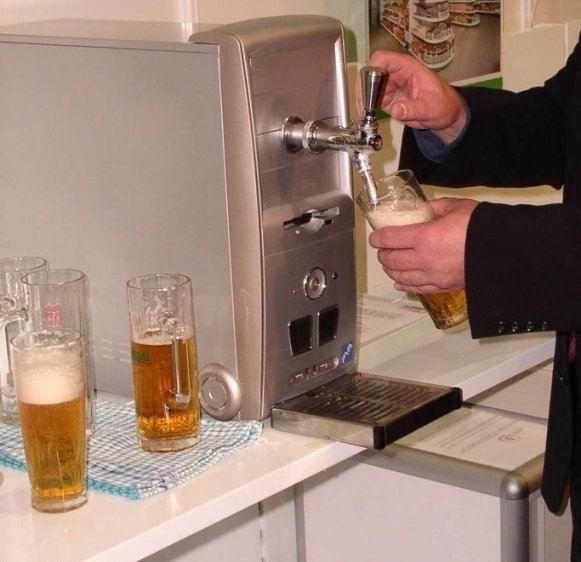Beer PC computer case mod